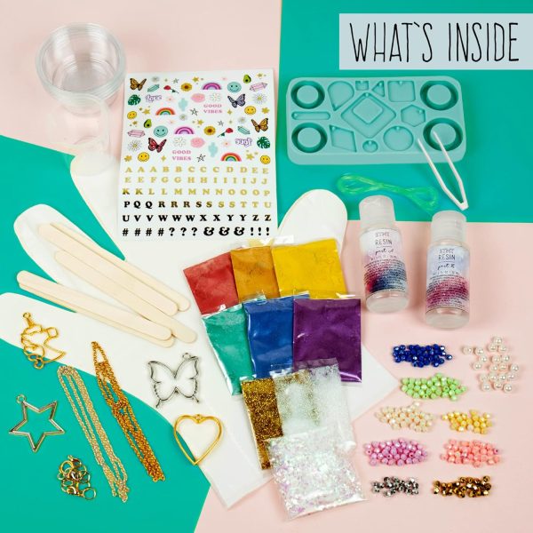 STMT D.I.Y. Resin Jewelry Studio, All-in-One Resin Jewelry Making Kit with Molds, Fun DIY Kit to Make Your Own Necklaces, Bracelets & More, Great Gift for Teen Girls 14+ - Image 2